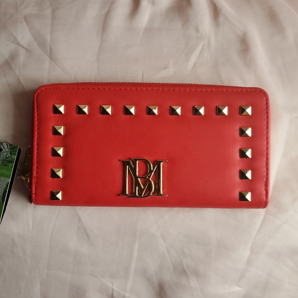BADGLEY MISCHKA Red Zip-Around Clutch Wallet NWT